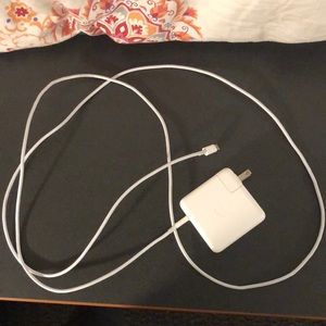 Mac USB-C 61W charger